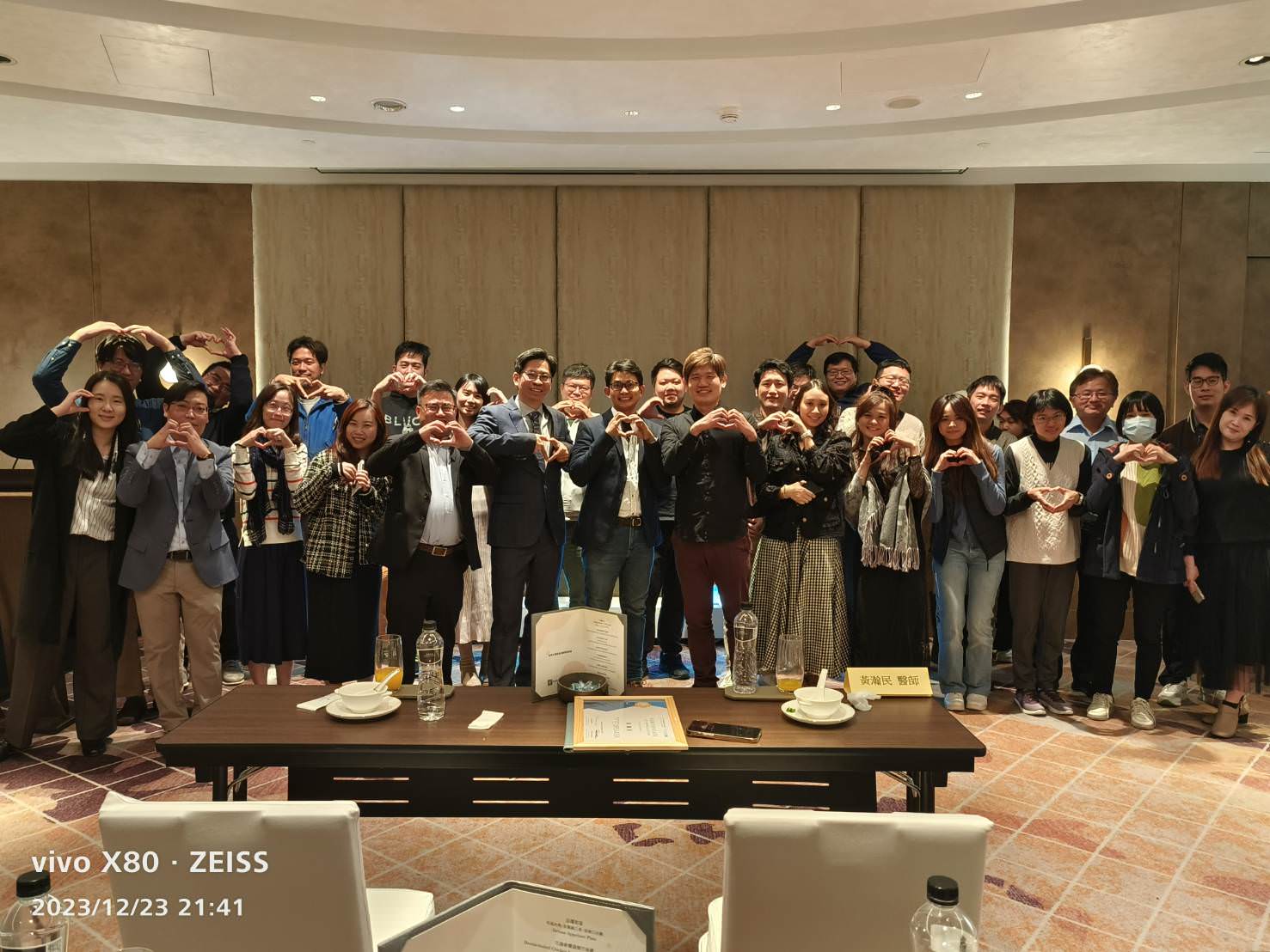 【高雄隱形矯正】TrioClear 透舒麗隱形牙套年會,齒顎矯正專科醫師匯聚,科技醫學與賽車的精彩交流 - 第6張圖