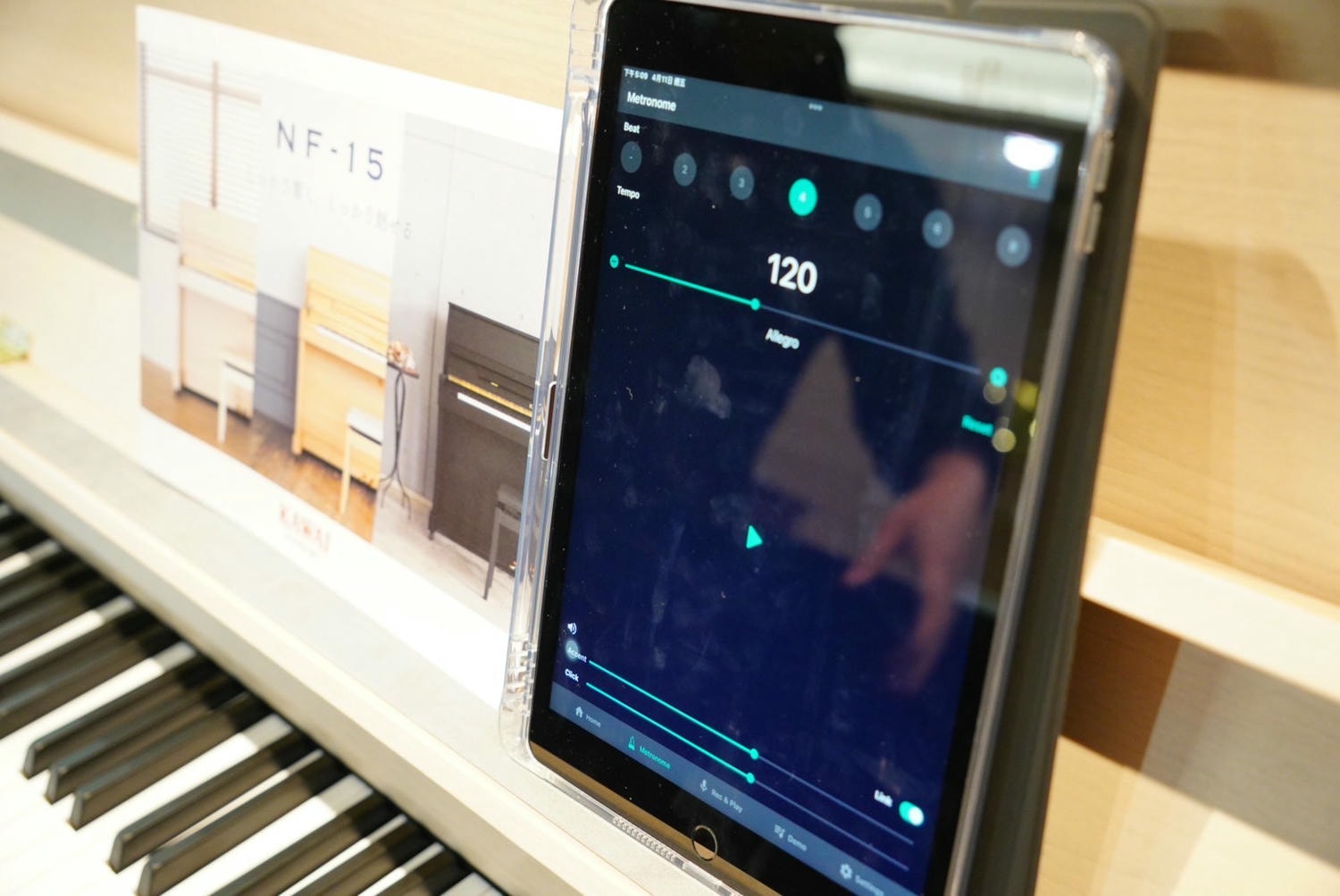 【高雄鋼琴】 KAWAI Pianos 河合鋼琴 – 高雄直營店丨在都市叢林裡也能自在彈奏的-KAWAI NF-15原聲混合鋼琴 - 第22張圖